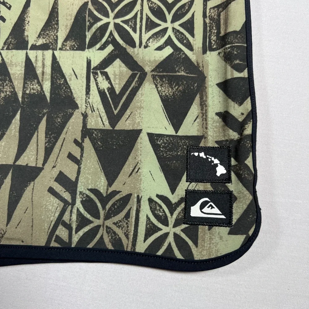 Quiksilver Hawaii Mens SurfSilk Boardshorts Size 40 Green Tribal Swim Trunks